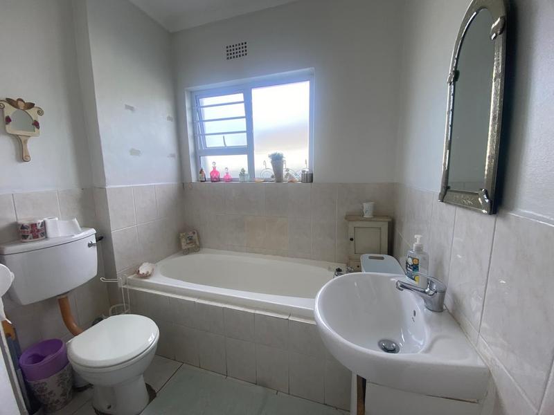 2 Bedroom Property for Sale in Goedemoed Western Cape